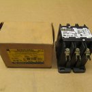 1 NIB SQUARE D 8910DPA33V02 8910 DPA33V02 CONTACTOR 120 VC