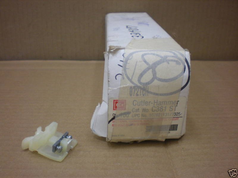 100 NIB CUTLER HAMMER C381 ST C381ST TERMINAL BLOCKS