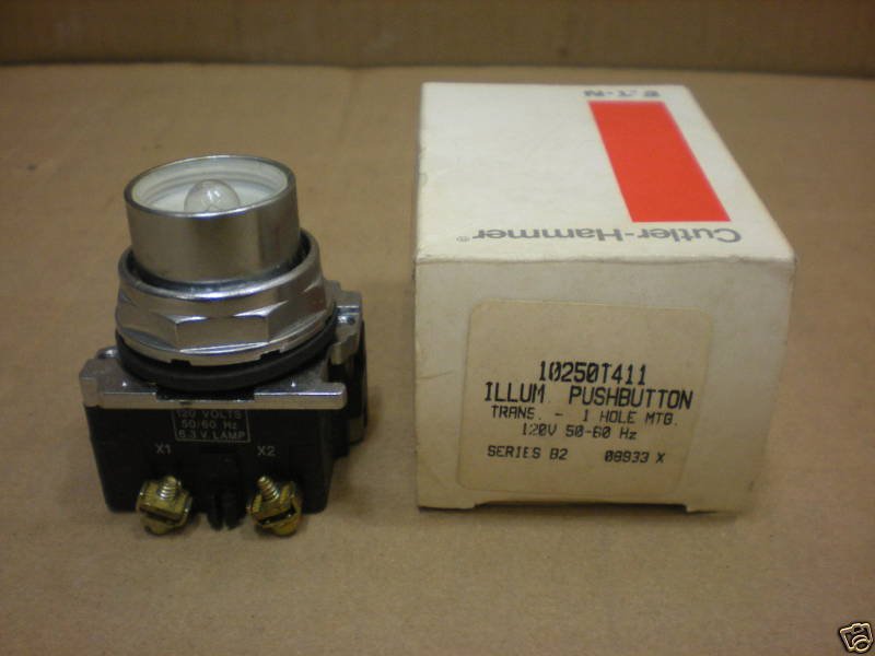 1 NIB CUTLER HAMMER 10250T411 ILLUM PUSHBUTTON