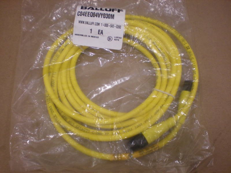 1 NIB BALLUFF C04EEQ04VY030M CABLE