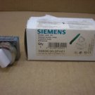 NIB SIEMENS 3SB35-00-2PA61 3SB35002PA61 3SB3500-2PA61 SELECTOR SWITCH 2 POSITION