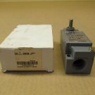 1 NIB SIEMENS 3SE03-NN1 3SE03NN1 NEUTRAL POSITION LIMIT SWITCH