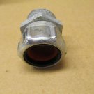 1 NEW THOMAS & BETTS 2546 1" STRAIGHT STRAIN RELIEF CORD CONNECTOR .750-.880"