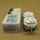 1 NIB LEVITON 8300-SGW 8300SGW HOSPITAL GRADE RECEPTACLE 20 AMP 125V NEMA 5-20R