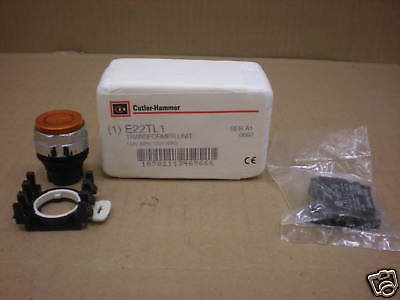 1 NIB CUTLER HAMMER E22TSX11C EXT PUSHBUTTON
