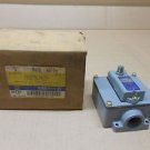 1 NIB SQUARE D 9007 AW20 9007AW20 POSITION LIMIT SWITCH DEEP DUPLEX BOX SER D