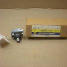 NIB SQUARE D 31032-137-67 3103213767 PART LIMIT SWITCH
