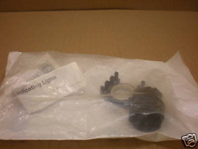 1 NIB CUTLER HAMMER E22PB1 PUSHBUTTON FLUSH 25 MM NON ILLUMINATING SERIES A1