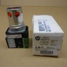 NIB ALLEN BRADLEY 800TC-QAH2AD1 800TCQAH2AD1 PUSHBUTTON LED AMBER 12-130V SER U