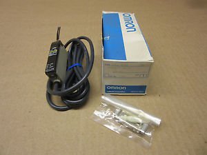 1 NIB OMRON E2J-JC4A E2JJC4A PROXIMITY SENSOR SWITCH 24V VDC 2M