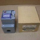 1 NIB SQUARE D 2510FW2P 2510 FW2P 2510-FW-2P FHP MANUAL STARTER