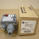NIB ALLEN BRADLEY 836T-T253JX130X15 PRESSURE CONTROL 836T-253J 600V 5 AMP SER A