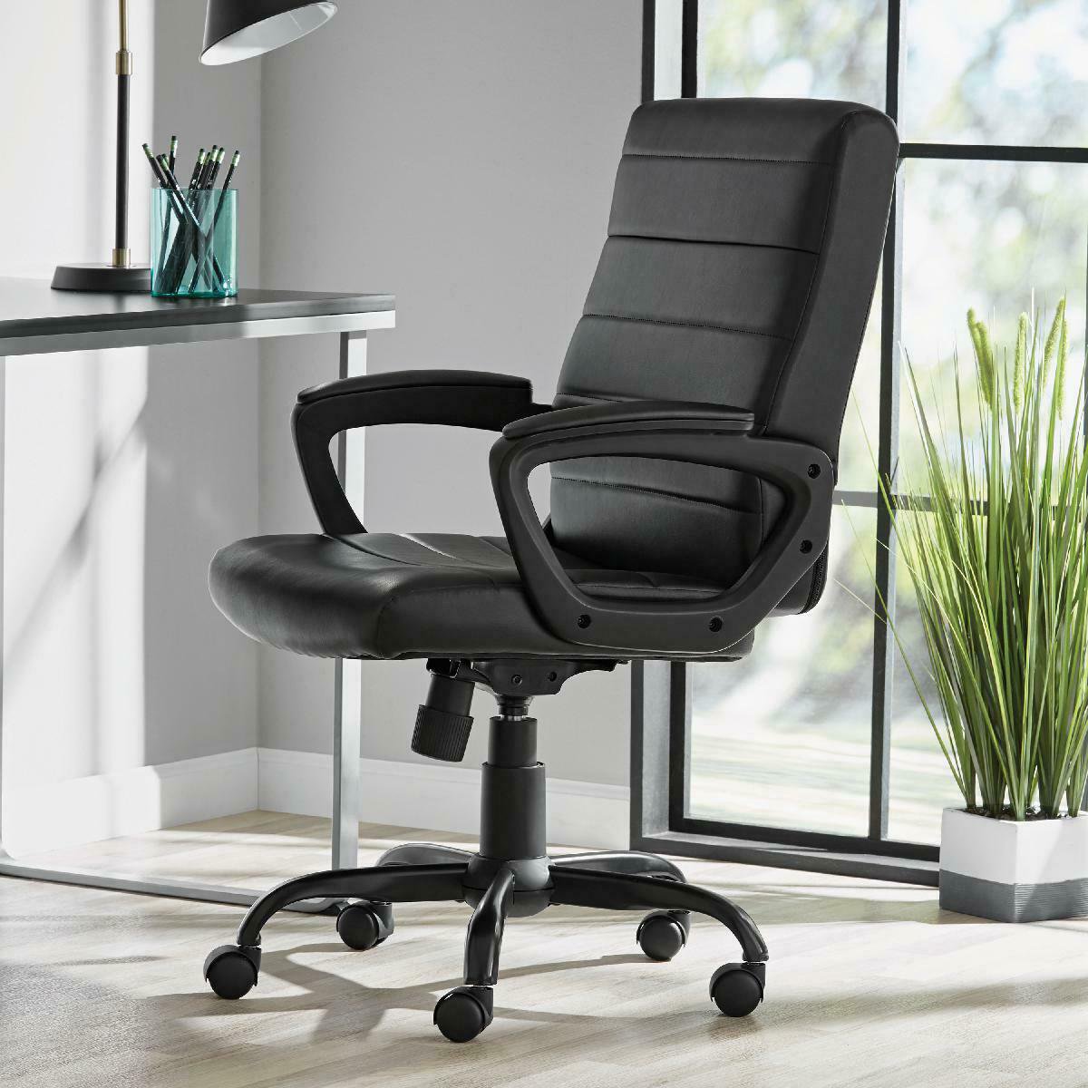 True innovations mid back manager's chair