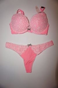 Victoria's Secret Body push-up bra 32C thong sz M pink w/ white lace flowers new