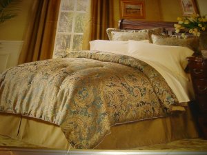 Raymond Waites Queen Comforter Set 4 Pc Teal Gold