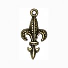6 Brass Metal Fleur de Lis Charms