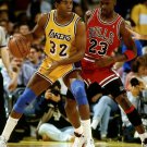 MAGIC JOHNSON-MICHAEL JORDAN BASKETBALL 8x10 SPORTS Photo MAGIC JOHNSON-MICHAEL JORDAN BASKETBALL 8x10 SPORTS Photo