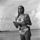 URSULA ANDRESS (DR. NO)(BOND GIRL) 16x20 Glossy Photo