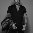 Johnny Depp Pirates of the Carribean 11x14 Glossy Photo Johnny Depp Pirates of the Carribean 11x14 Glossy Photo