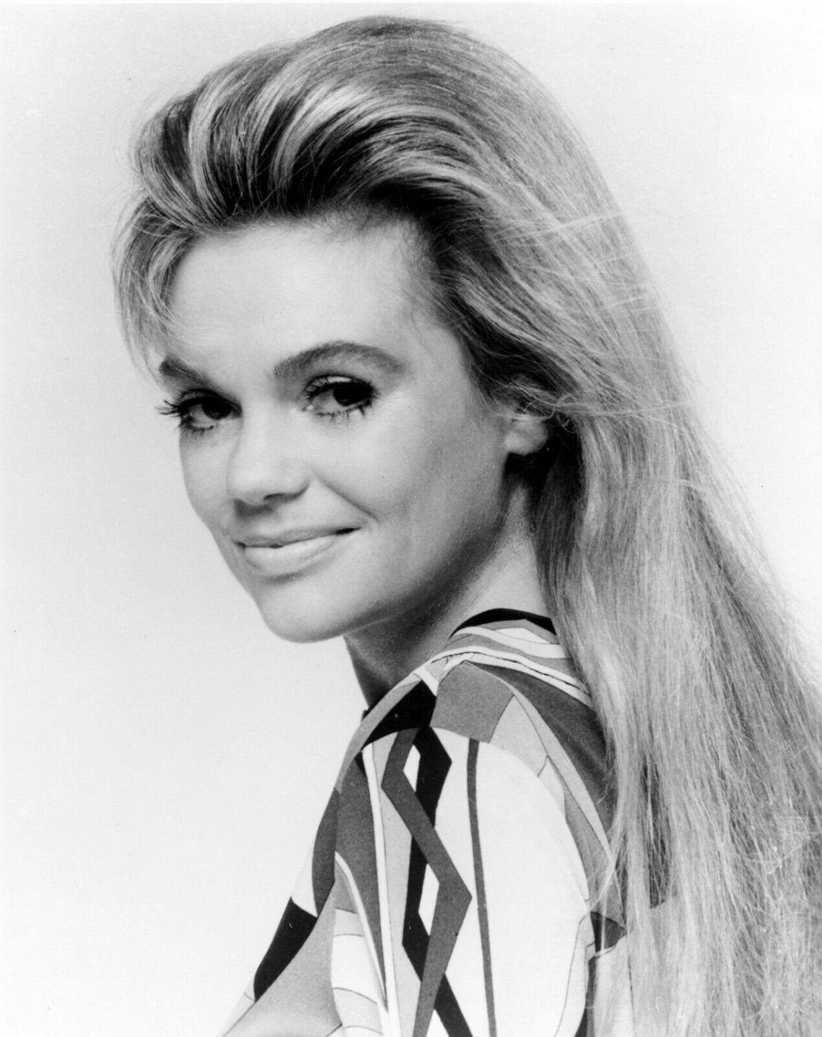 DYAN CANNON 11X14 Photo