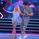 BEAUTIFUL SKAI JACKSON & ALAN BERSTEN 8X10 Photo BEAUTIFUL SKAI JACKSON & ALAN BERSTEN 8X10 Photo