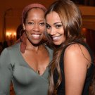 BEAUTIFUL LAUREN LONDON & REGINA KING 8X10 Photo BEAUTIFUL LAUREN LONDON & REGINA KING 8X10 Photo