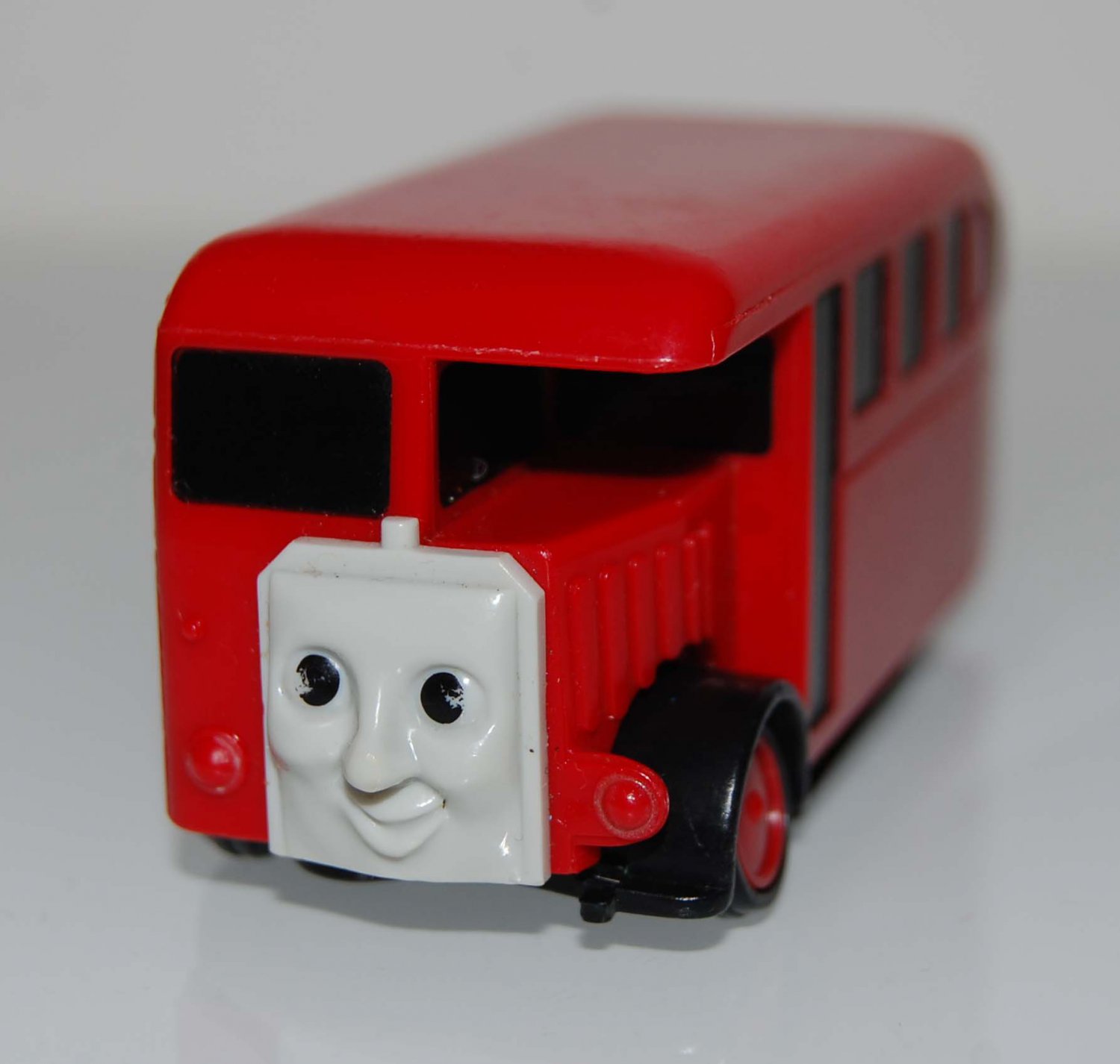 USED 1995 Tomy Thomas and Friends The Tank Engine - Bertie The Bus 3.5