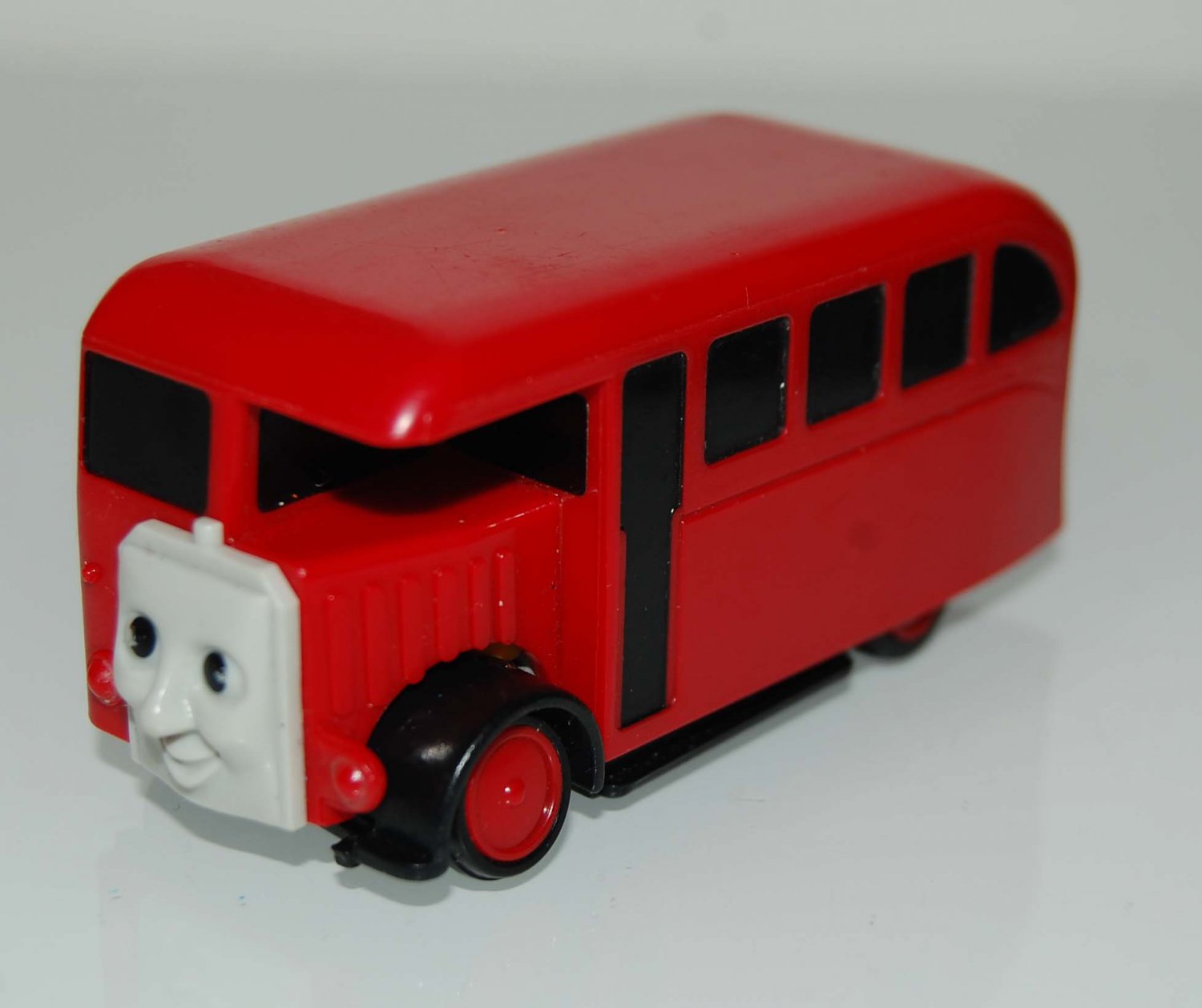 USED 1995 Tomy Thomas and Friends The Tank Engine - Bertie The Bus 3.5