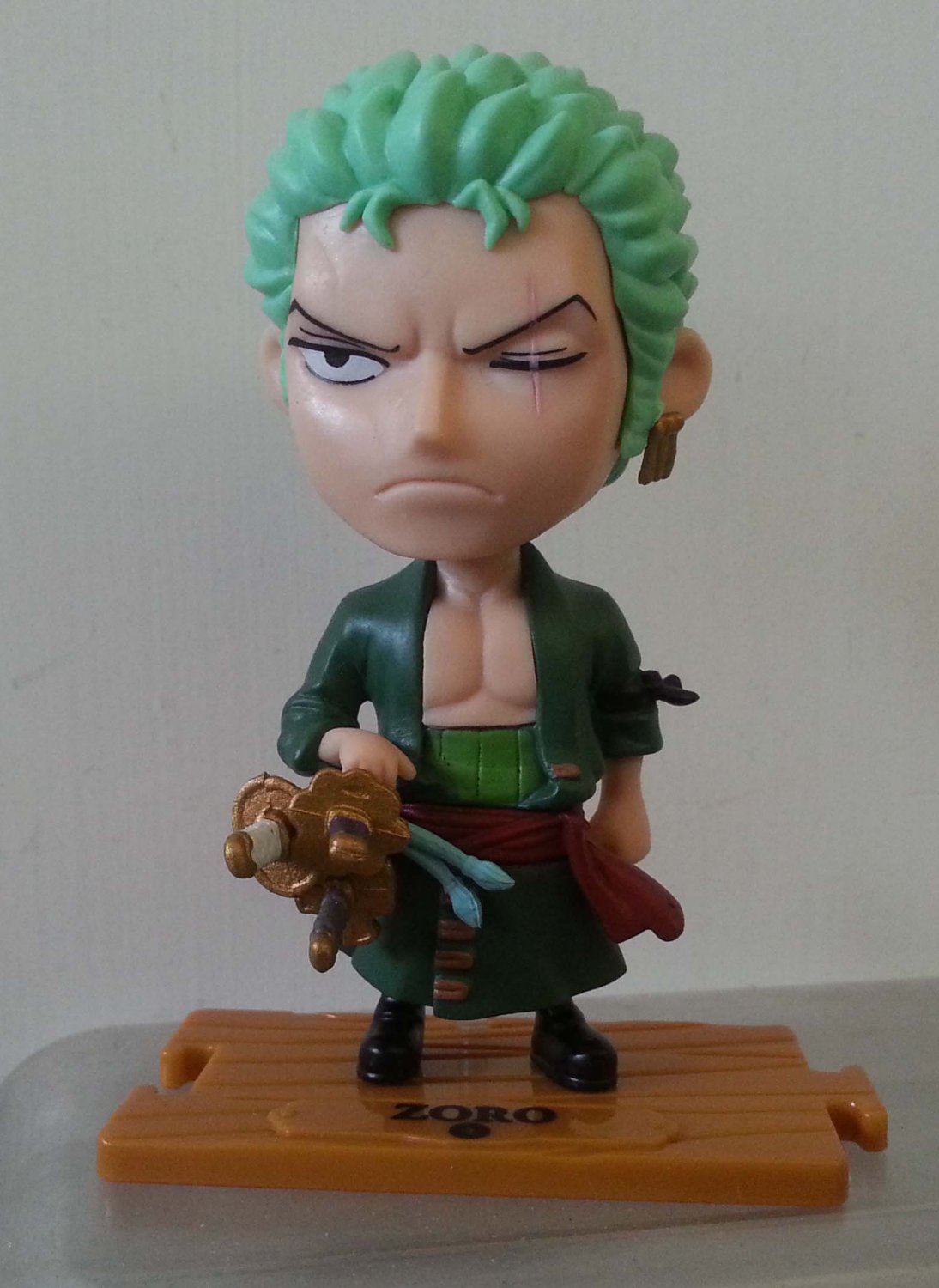 7-11 One Piece The New World Figure - ZORO 3.5" H