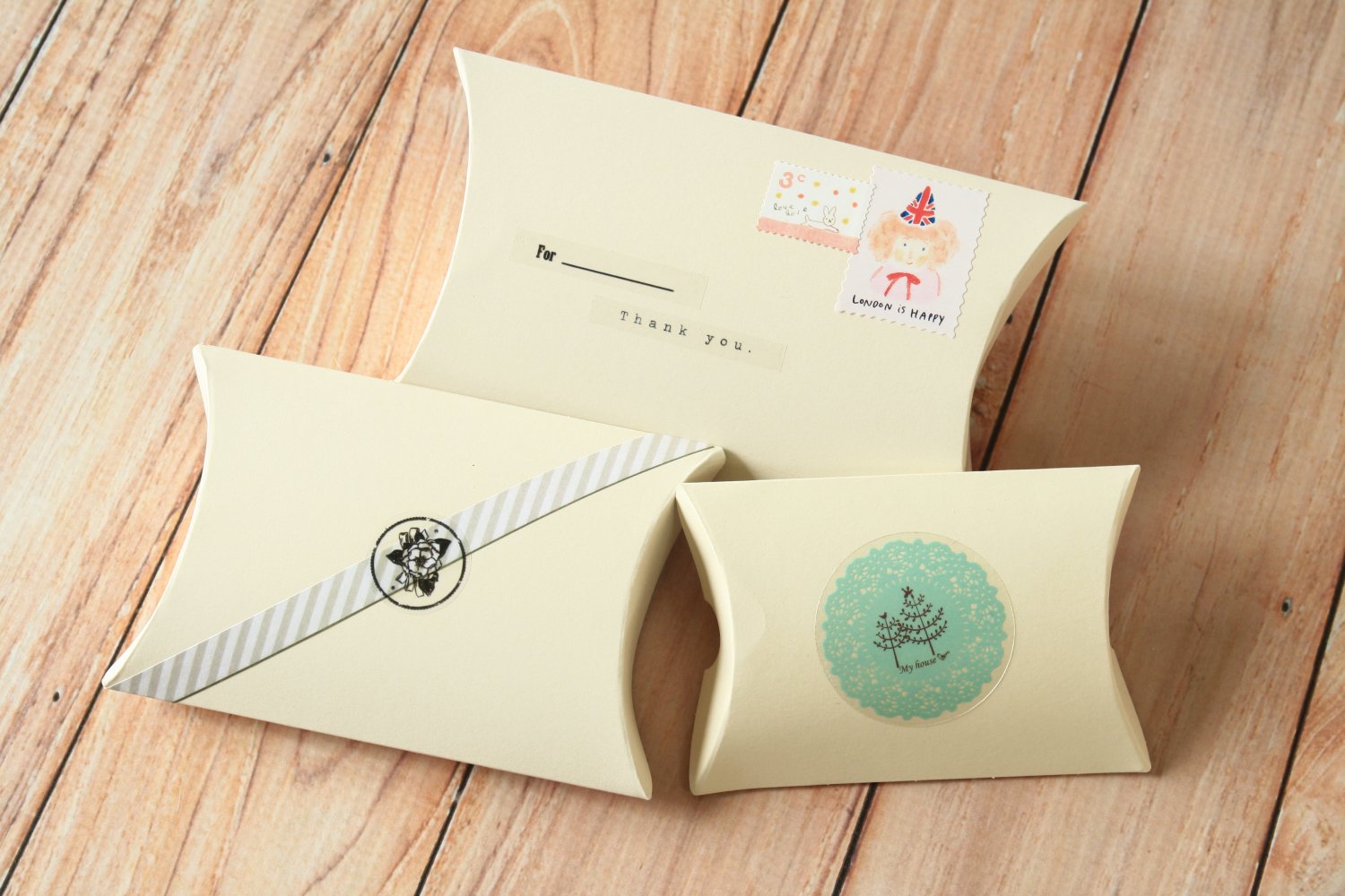 Ivory DIY Medium pillow boxes