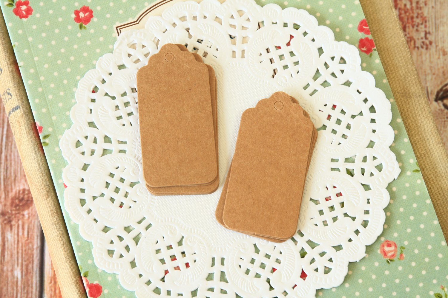 Kraft Brown DIY Collection Small Scallop Tags