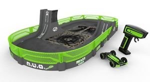 Kaotiks The Psycho-Plex play set with vehicle