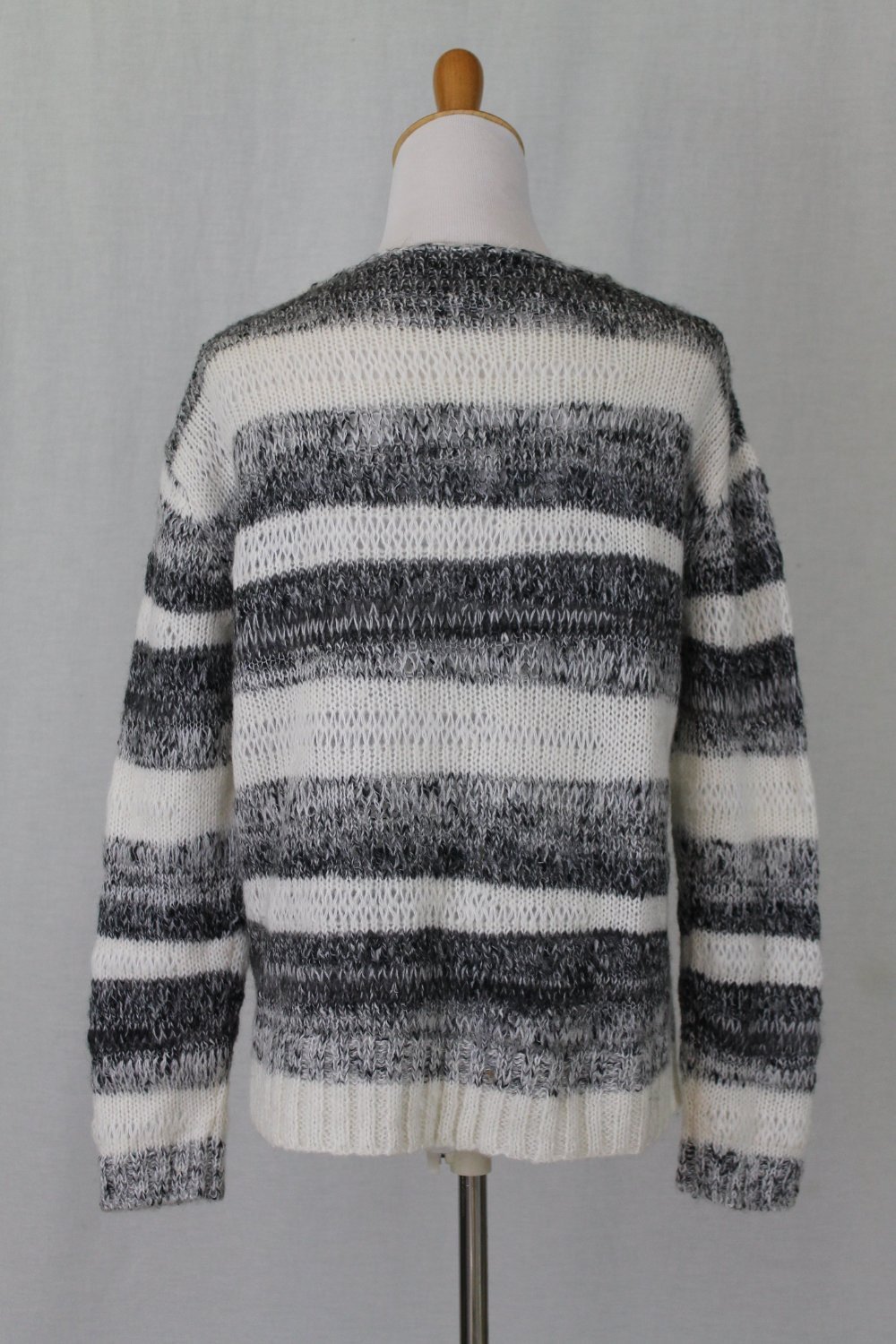Cynthia Rowley Gray & White Stripe Fuzzy Mohair Blend Boyfriend Sweater ...