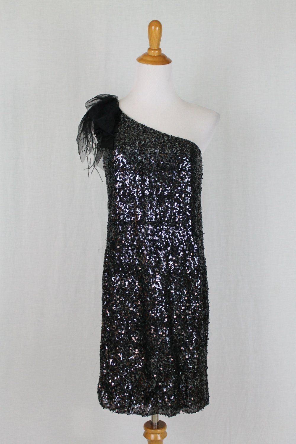 Tahari  Black Sequined 1920's Inspired Ostrich Trim One shoulder Dress Deco 2