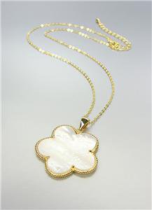 ELEGANT 18kt Gold Plated Mother of Pearl Shell CLOVER FLOWER Necklace