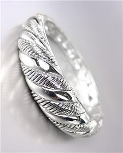 CLASSIC Brighton Bay Twisting Silver Cable Hinged Bangle Bracelet