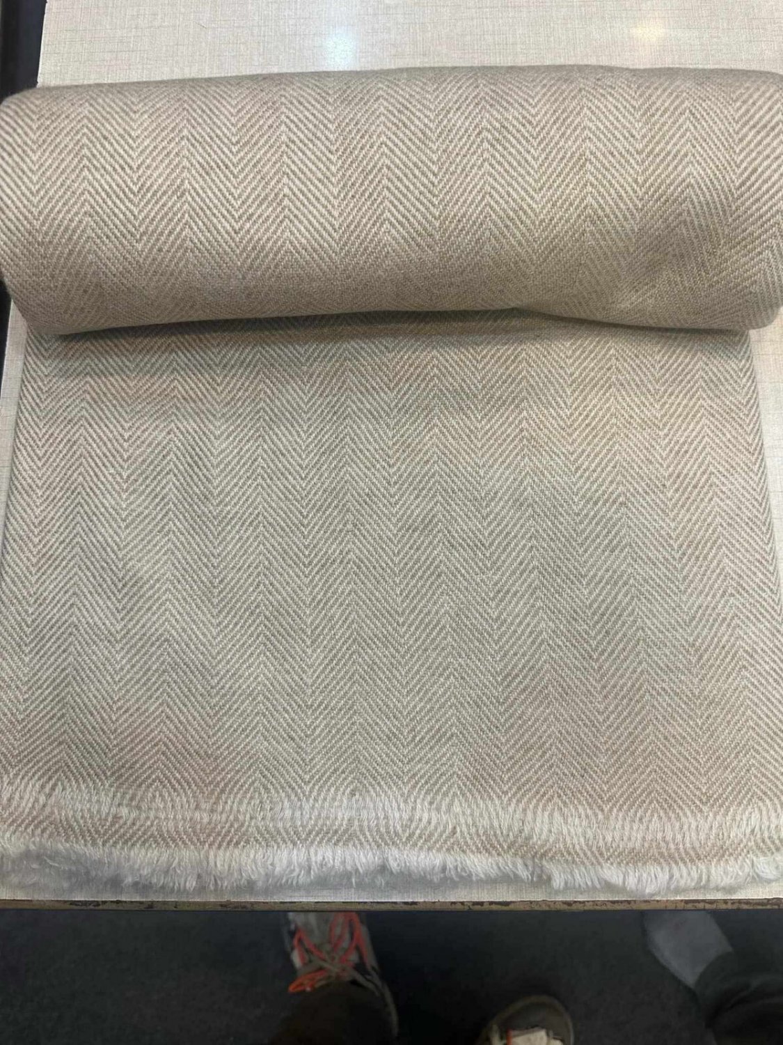 100% Natural Cashmere Blanket -  Herringbone Pattern - Hand Made in Nepal -