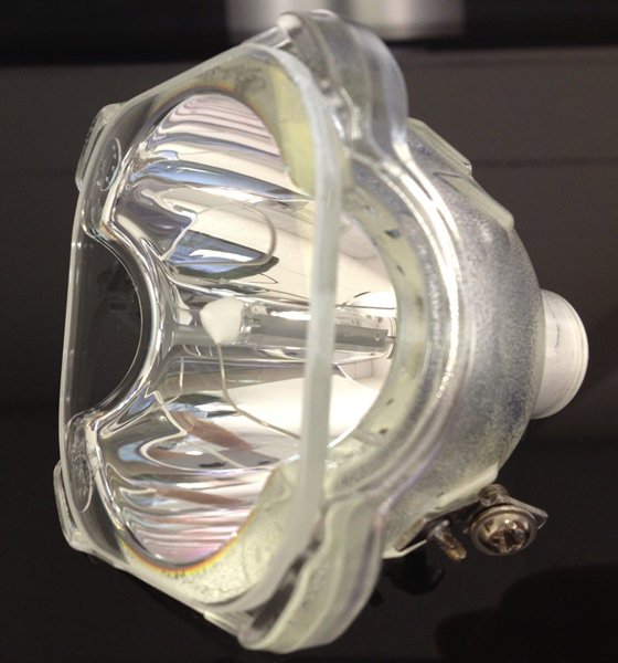 NEW REPLACEMENT LAMP (BULB ONLY) FOR MITSUBISHI 915P049020 WITH 90 DAY WARRANTY