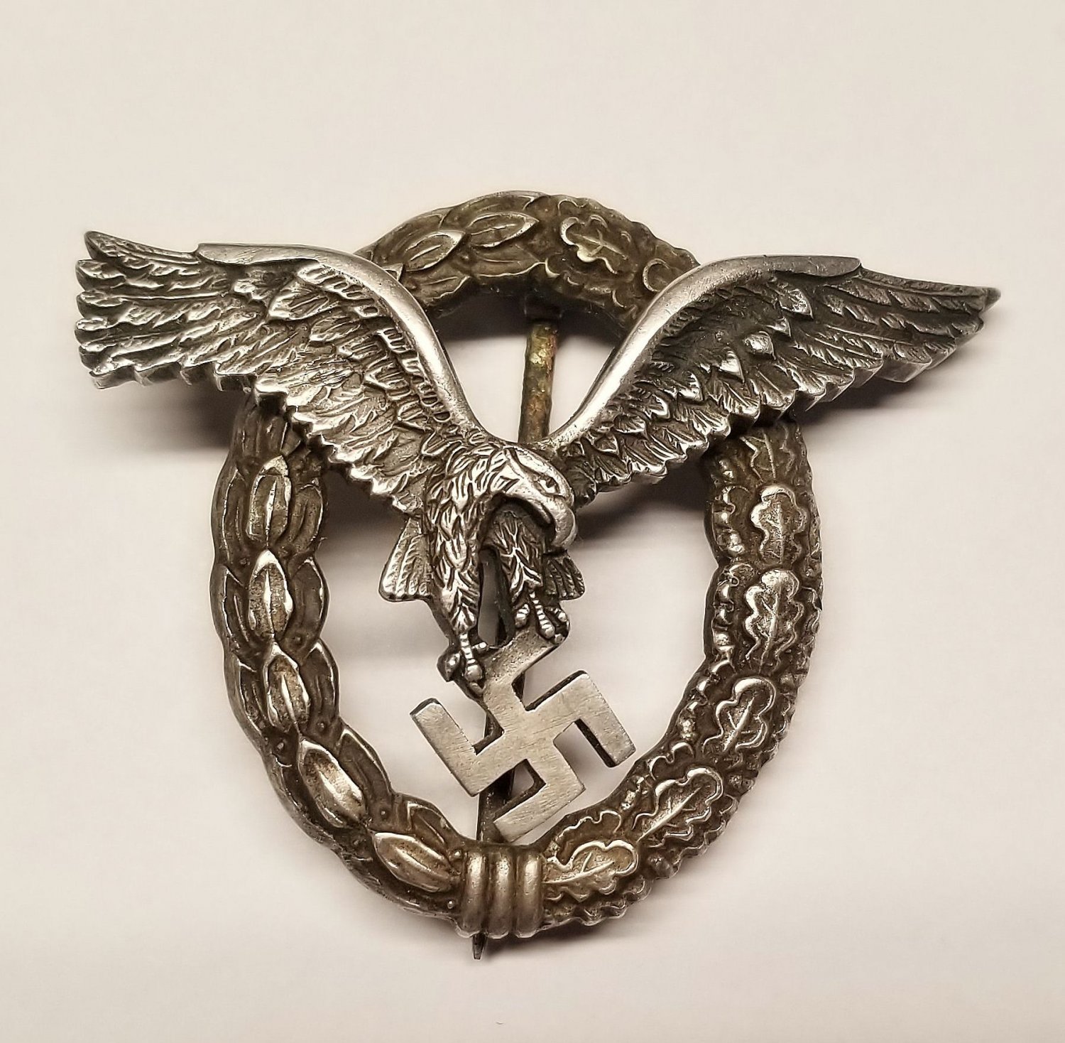 Wwii German Nazi Luftwaffe Pilot Badge