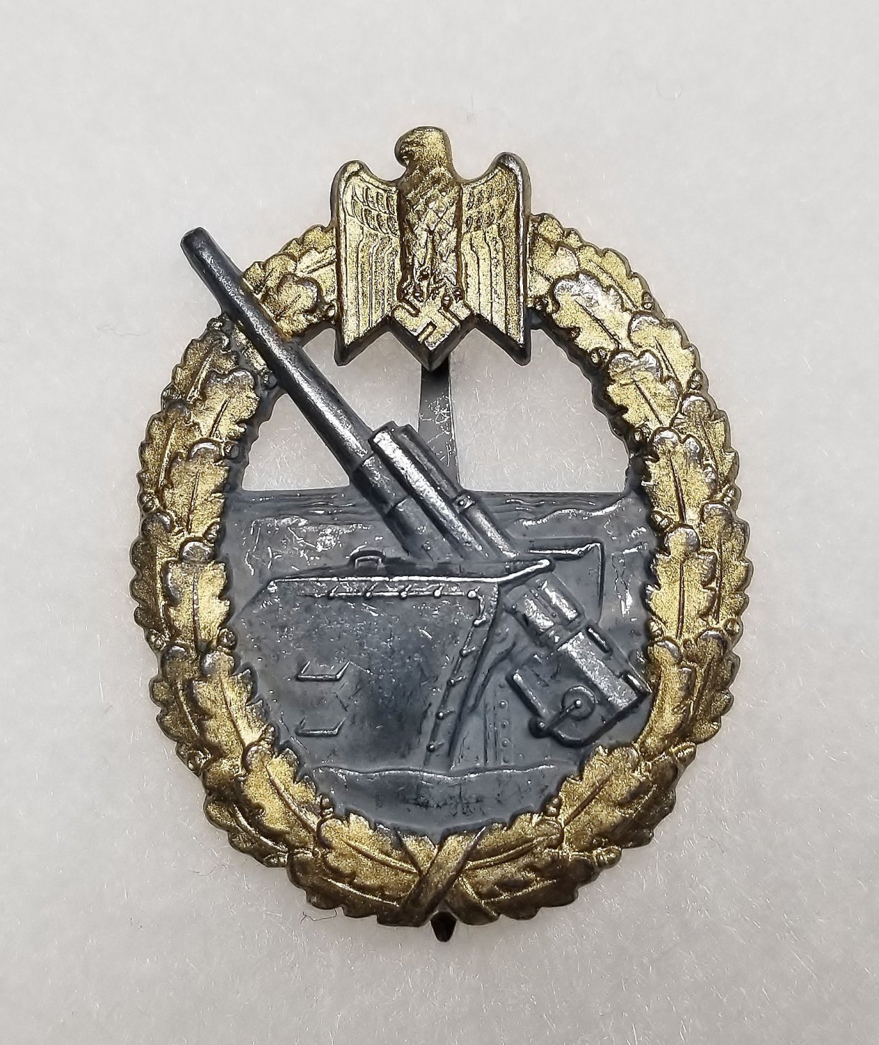 WWII WW2 GERMAN NAZI KRIEGSMARINE COASTAL ARTILLERY BADGE