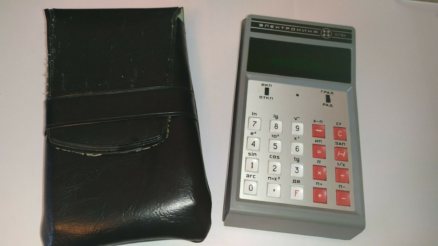 *Untested* Vintage Soviet Calculator Elektronika &ETH;&shy;&ETH;&raquo;&ETH;&micro;&ETH;&ordm;&Ntilde;�&Ntilde;�&ETH;&frac34;&ETH;&frac12;&ETH;&cedil;&ETH;&ordm;&ETH;&deg; B3-18A *1979*