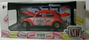M2 Machines 2020 '52 VW Beetle Deluxe Model PEZ #S33 1:24 Scale Diecast