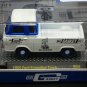 2021 M2 MACHINES 1965 FORD ECONOLINE TRUCK MR GASKET CO AUTO THENTICS R54 20-39