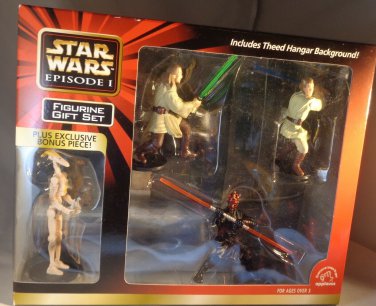 STAR WARS ACTION FIGURES EPISODE 1 FIGURINE GIFT SET NEW PLUS BONUS PIECE