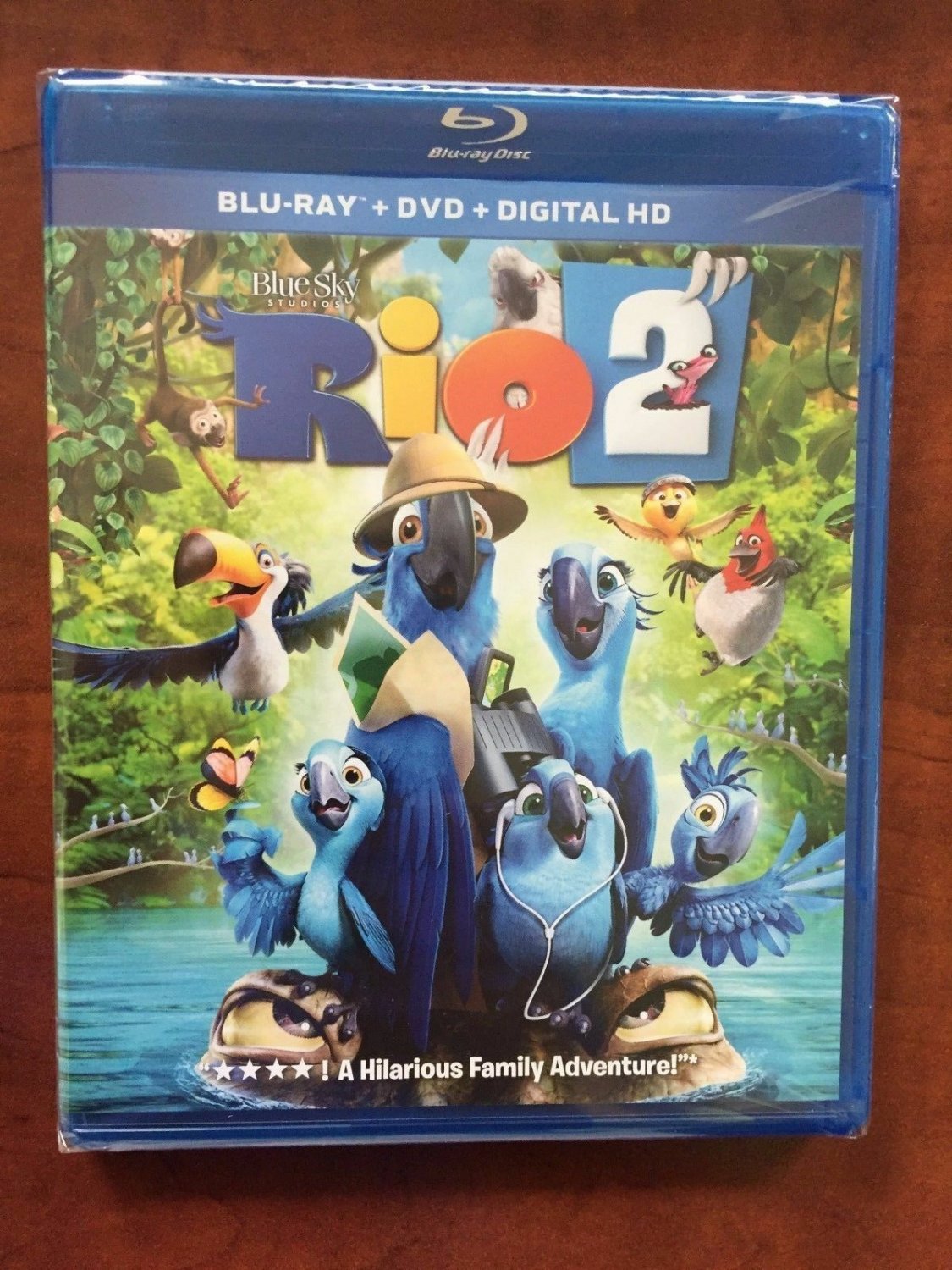 Rio 2  Blu-ray + DVD  NEW
