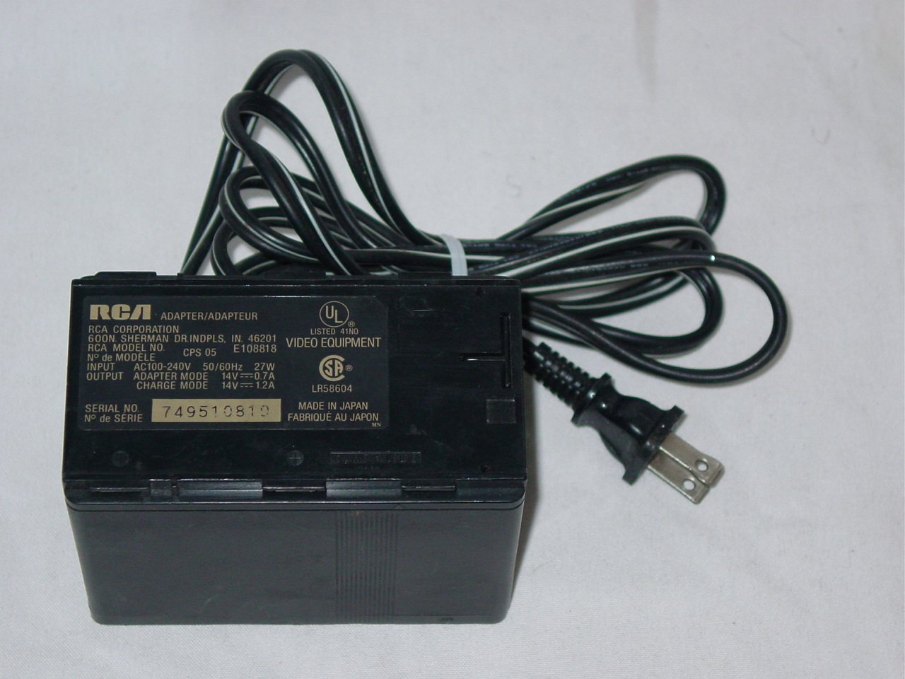 Thomson RCA CPS05 Camcorder Battery Charger AC Adapter