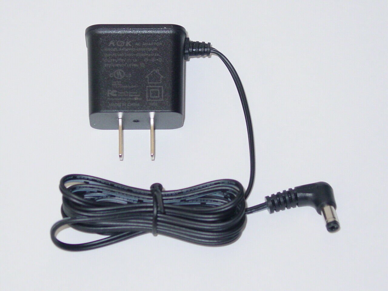 AOK AK06WG-0500100UW AC Power Adapter 5V 1A