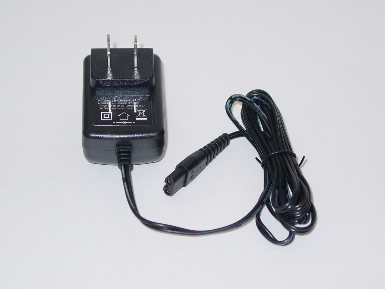 YH-S06CU1200500 AC Power Adapter 5V 500mA
