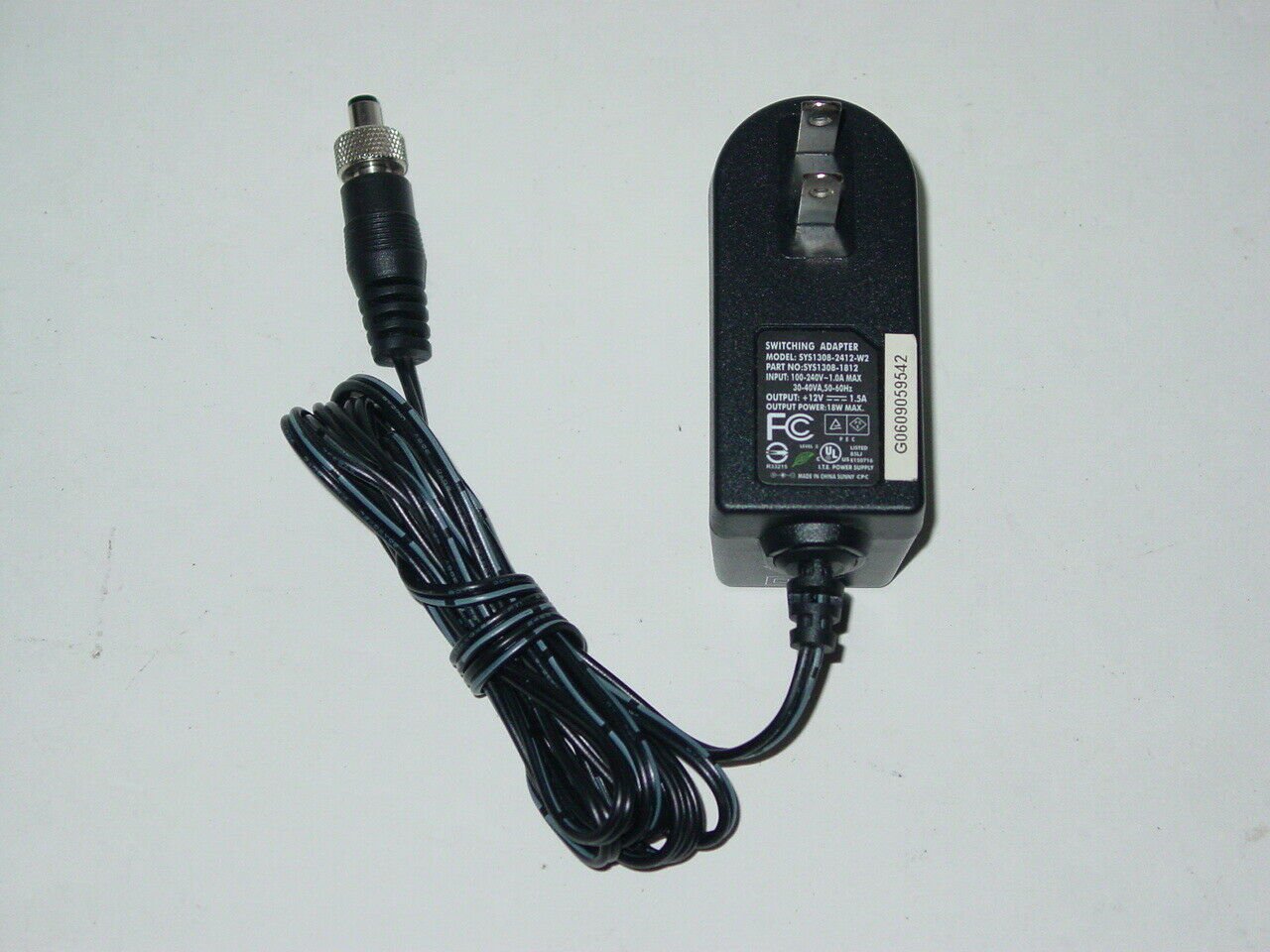 Sunny SYS1308-2412-W2 AC Power Adapter SYS1308-1812 12V 1.5A
