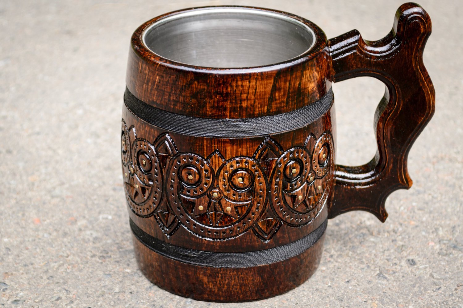 Carved wooden beer mug exclusive beer mug Hand work